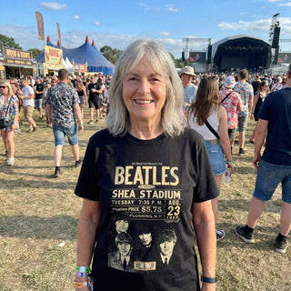 The Beatles Carbon T-Shirt: Shea '66 (Black)