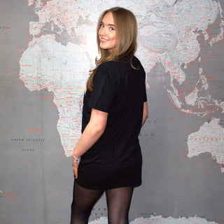 Pink Floyd Ladies T-Shirt Dress: Dark Side Of The Moon Courier (Black)