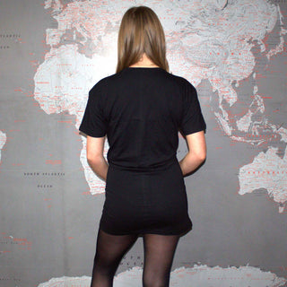 Queen Ladies T-Shirt Dress: Classic Crest