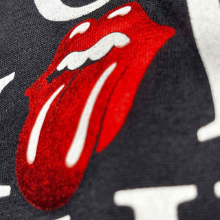 The Rolling Stones T-Shirt: Sixty It's only R&R but I like it